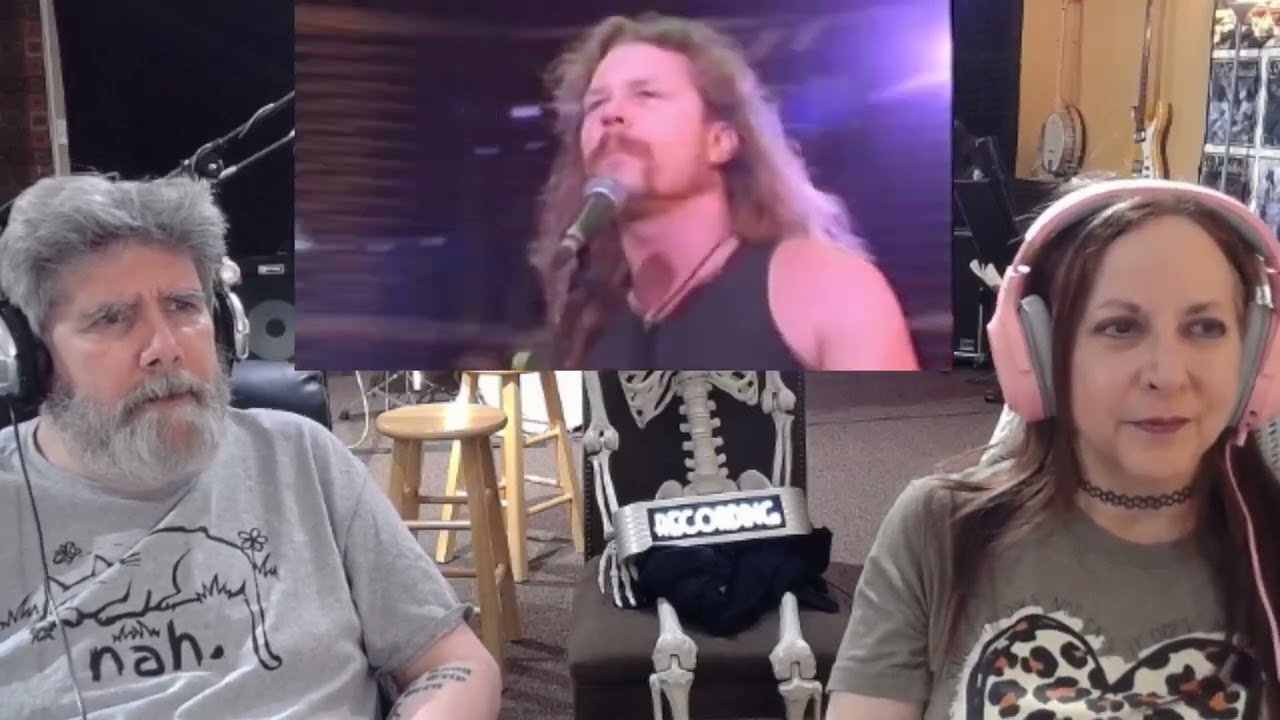 Metallica - Enter Sandman Live Moscow 1991 WOW WOW WOW Suesueandthewolfman react