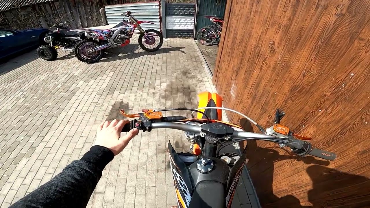 Czy tak powinien odpalać sxf na gaźniku KEIHIN FCR 39? | Początki prac nad quadziszem