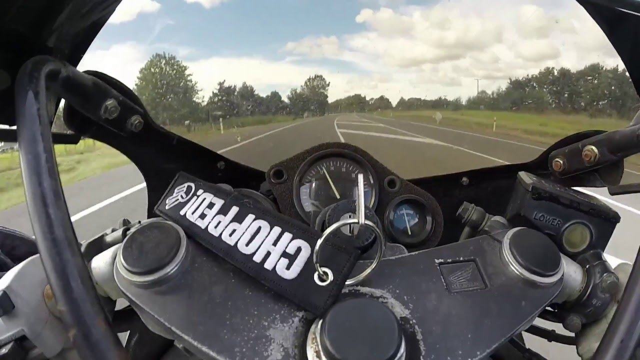 1991 Honda CBR250RR straight piped