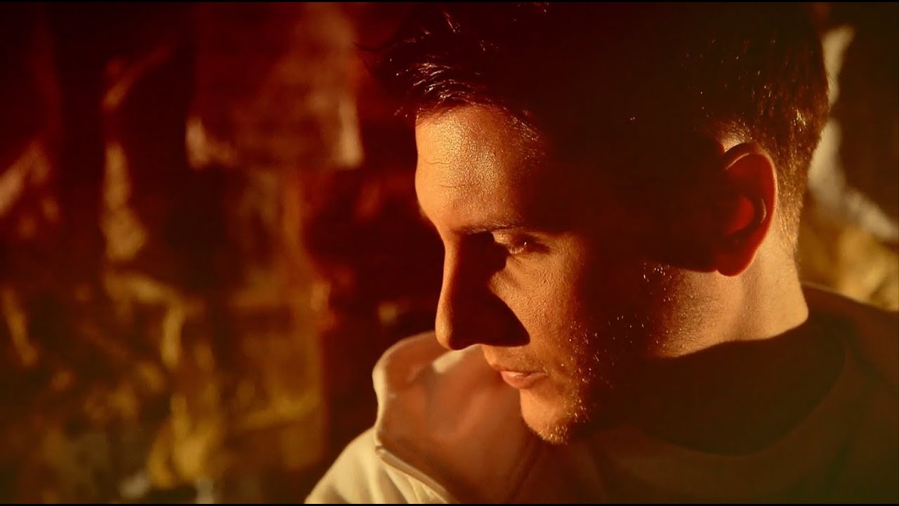 Taichi - Weisheit auf Papier (Official Video) / Verblendung (30.03.2012) taichi-musik.de