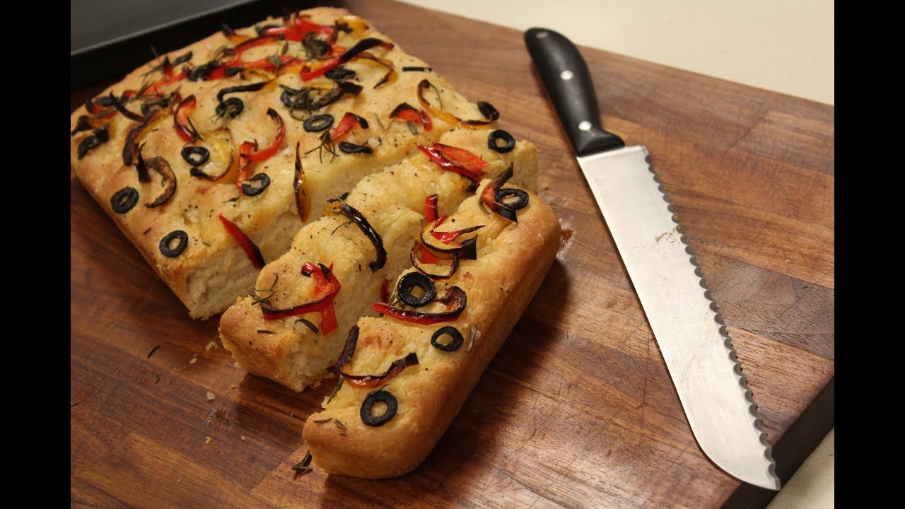 Olive And Pepper Foccacia | Italian Recipes | Sanjeev Kapoor Khazana