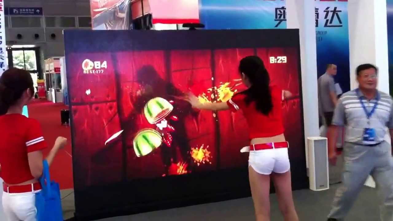 Unilumin Utile Pro 3.9mm LED screen with X-Box