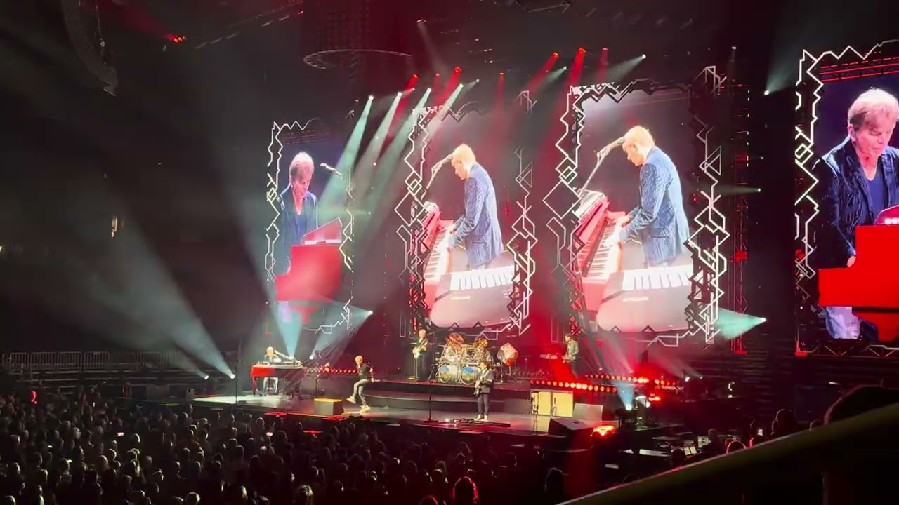 Journey - Lovin’, Touchin’, Squeezin’ - Final Frontier Tour - Columbus, OH