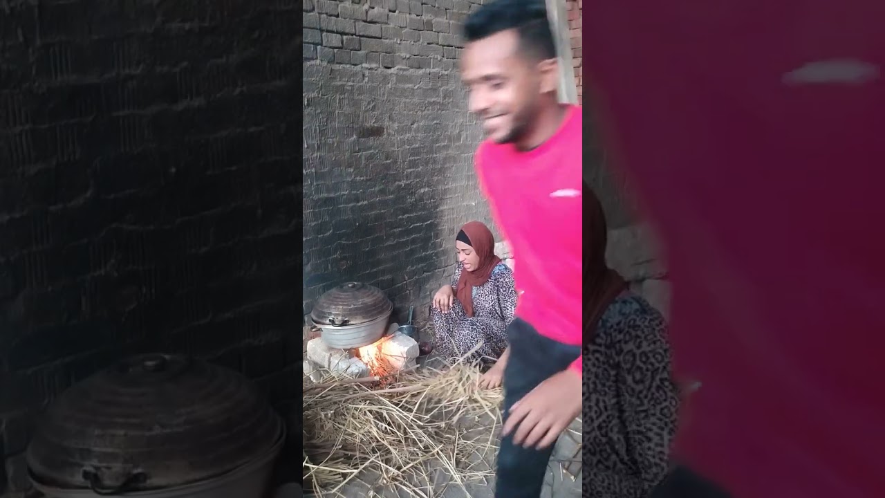 مشهد مضحك للغاية حنان وهي بتولع في البيت بتاع ابوها
