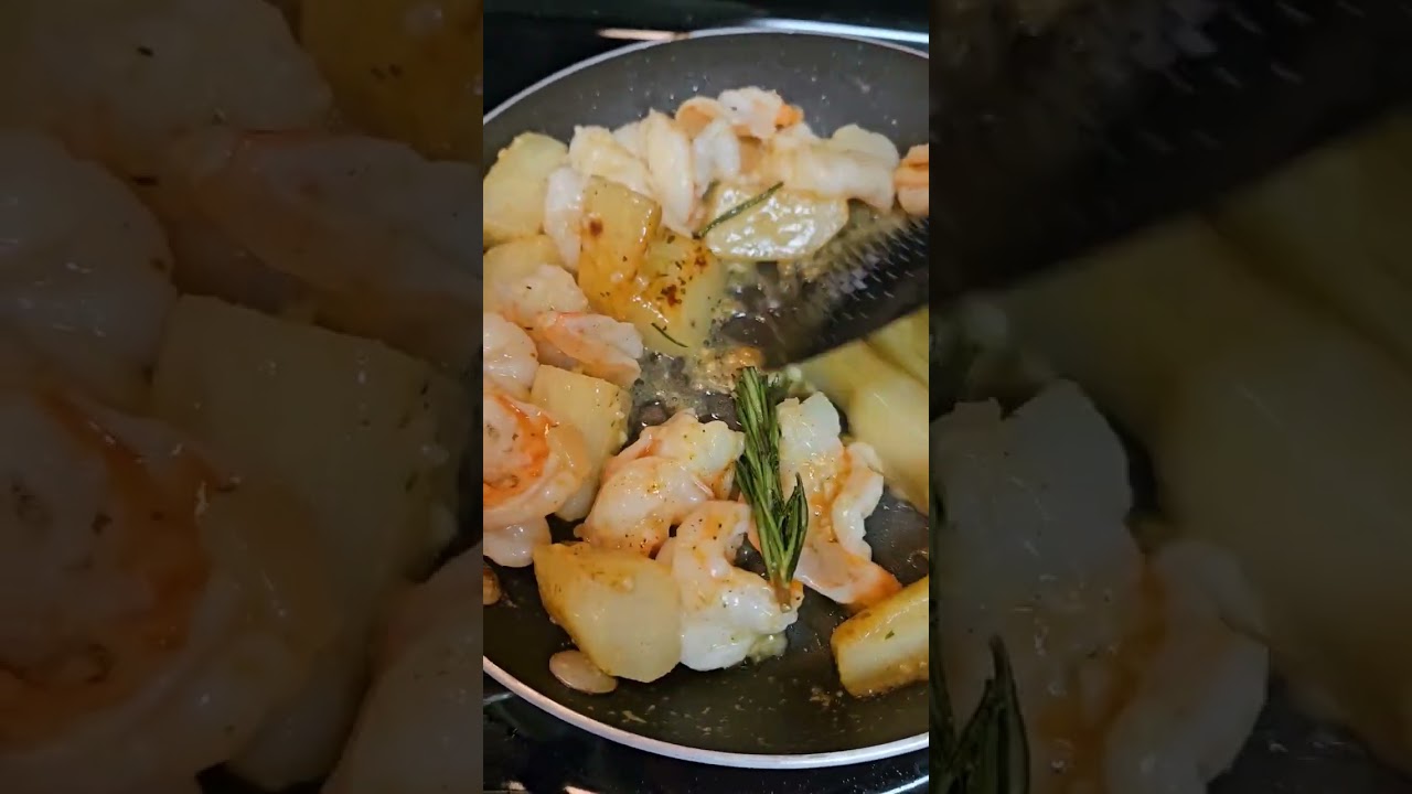 yummy buttered herb shrimp with rosemary flavors and scent #shortvideo #foodideas  #shrimp