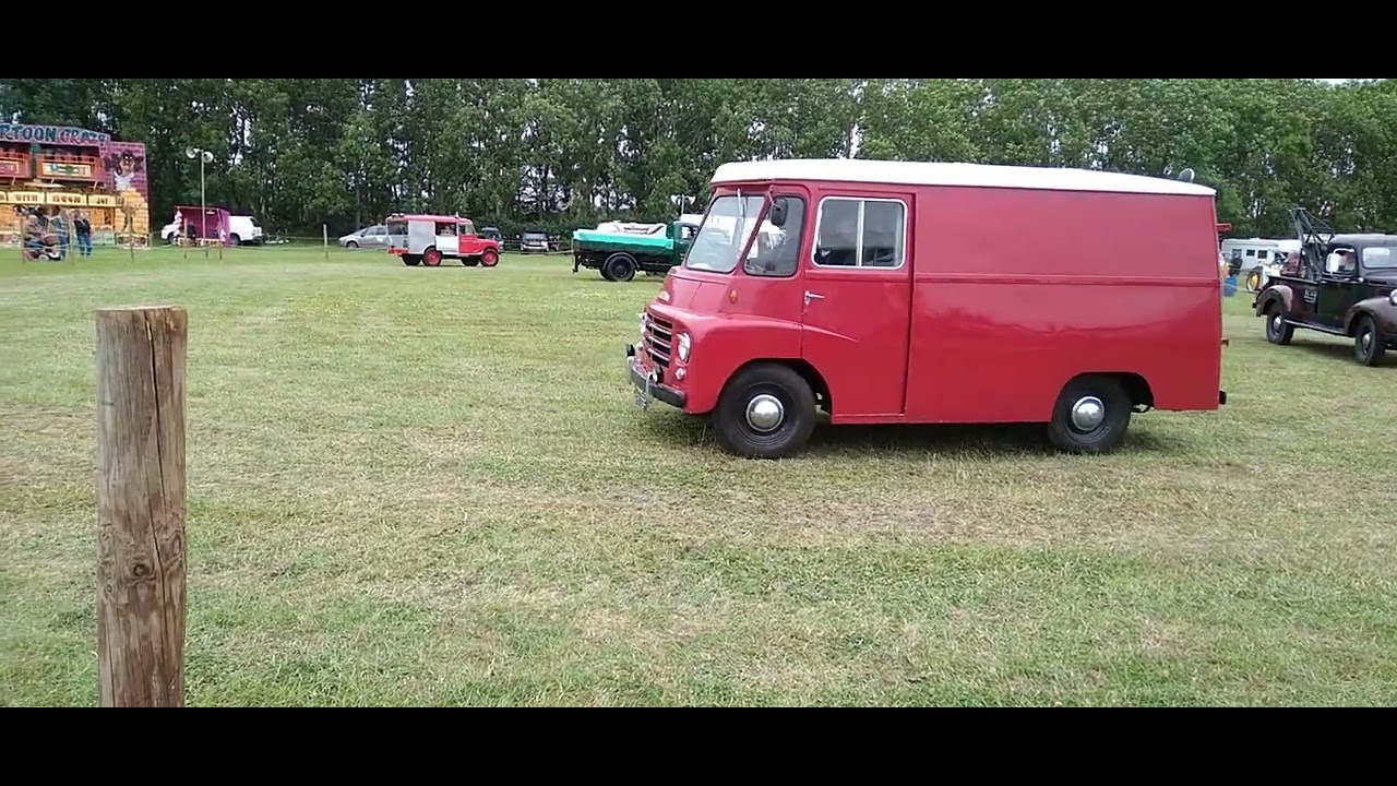MORRIS VAN