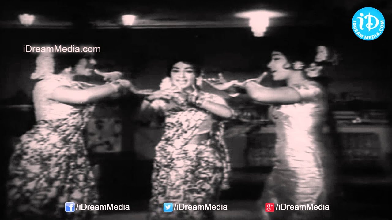 Manchi Kutumbam Songs - Thulli Thulli Paduthundhi Song - SP Kodandapani Songs