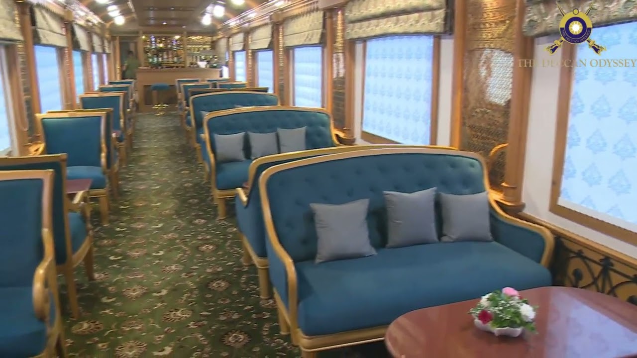 Deccan Odyssey Bar Lounge | Train Facilities and Amenities of Deccan Odyssey