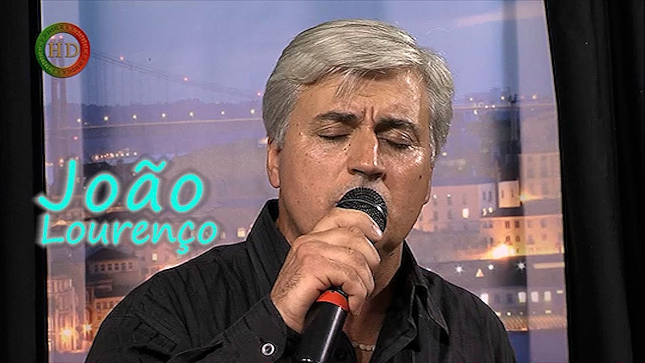 JOÃO LOURENÇO ao vivo com 3 fados 