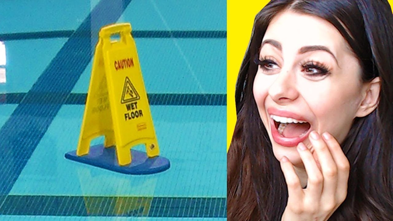 HILARIOUS SIGNS that are impossible not to laugh at