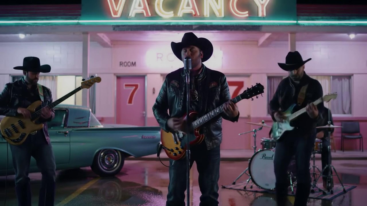 Country Rock Mix – Southern Nights & Whiskey Dust Inspired by Chris Stapleton