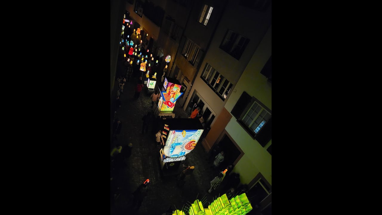 Morgestraich 2023 - Vorwärts marsch! - Die Basler Fasnacht beginnt.