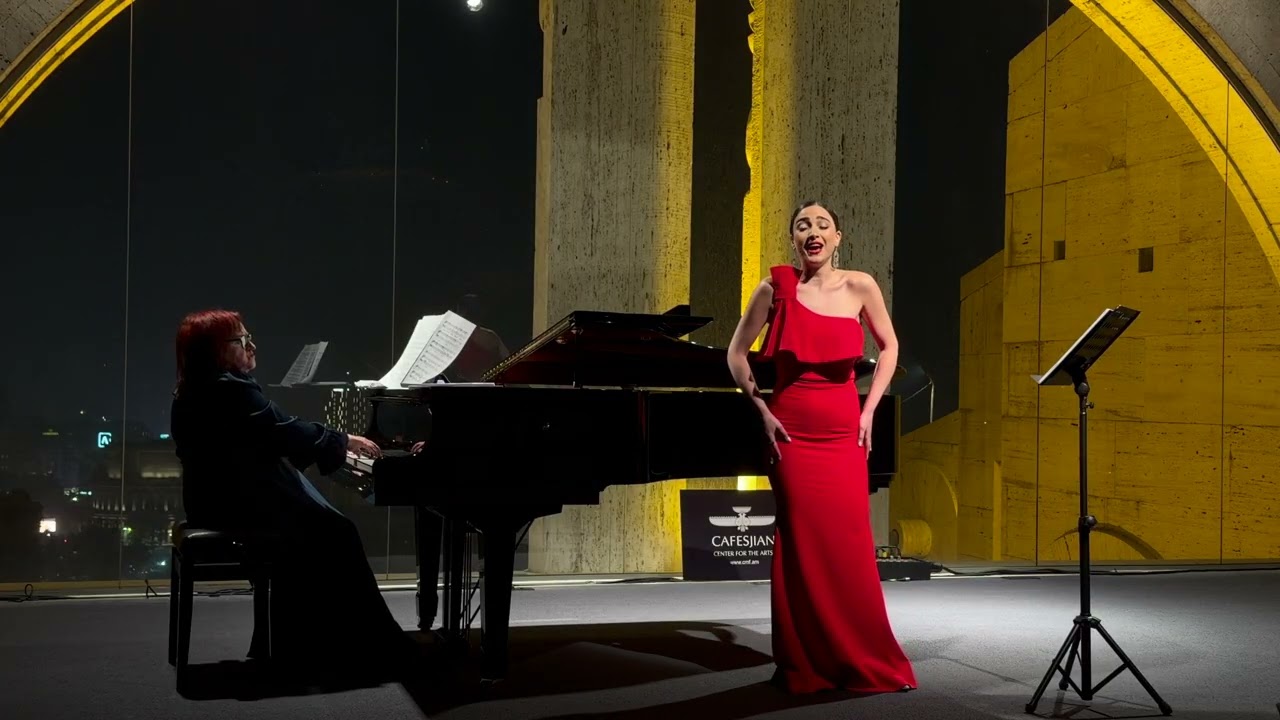 Syuzanna Bare: Manuel De Falla - Six Spanish Songs (Suite Populaire Espagnol)
