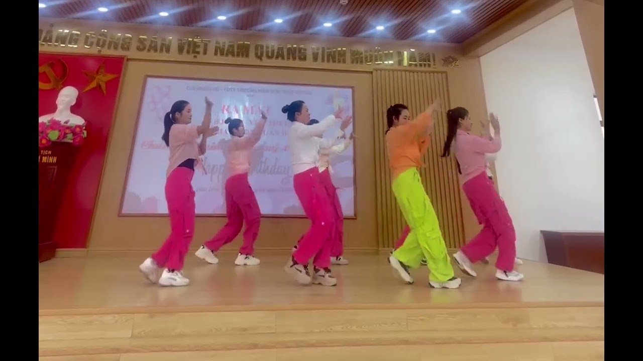 Nhảy Ngày em đến remix team MNXD