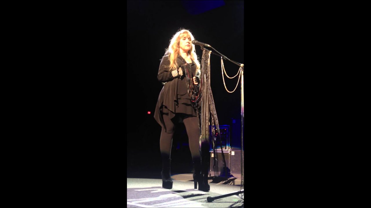 Say Goodbye Live (Emotional performance) -- Fleetwood Mac 12/30/13 Las Vegas