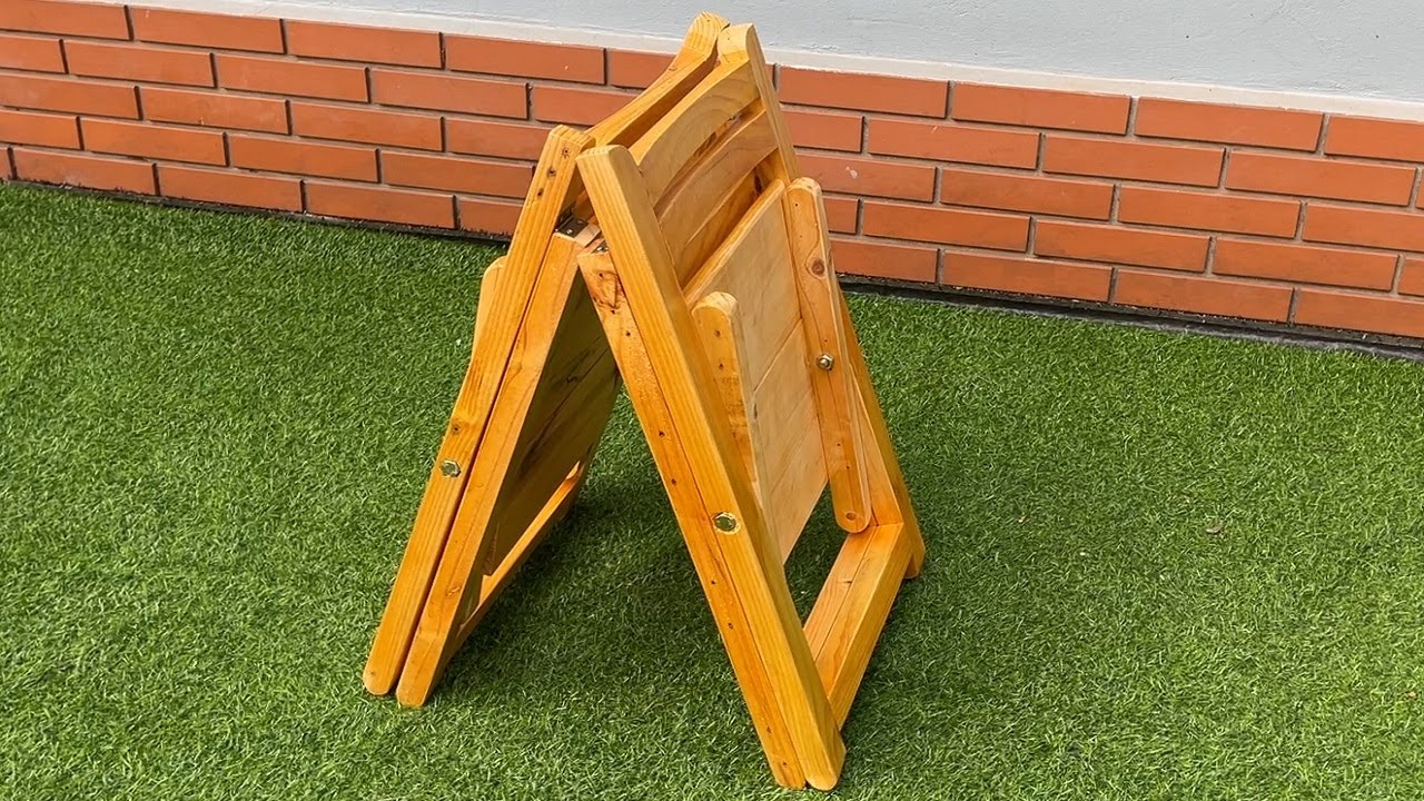 Instructions For Making Wooden Folding Chairs // Folding Chairs that Small Spaces Crave
