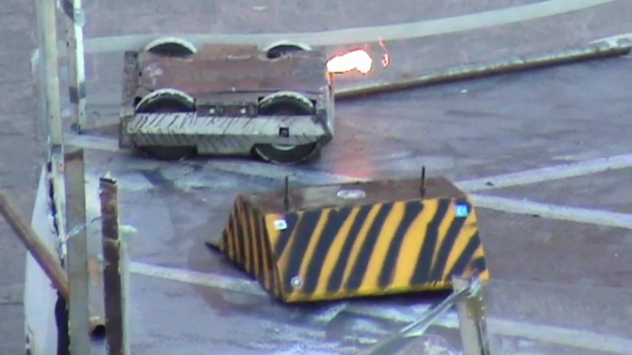 Guerra de robots 2009 en UPIITA