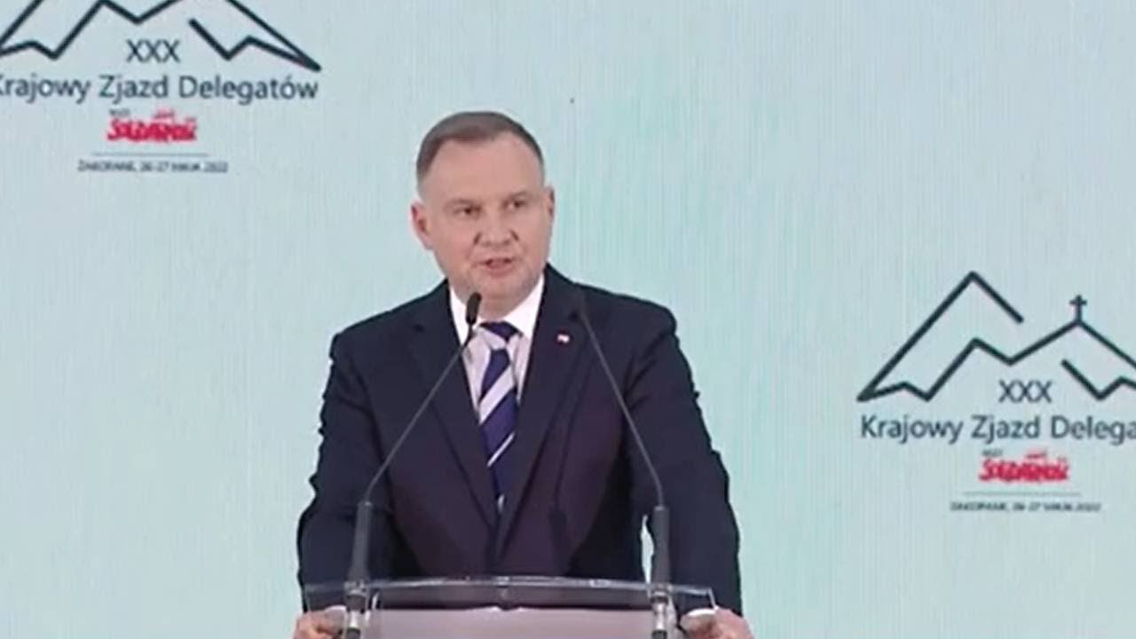 Prezydent Duda: Dzięki wprowadzanym przez 7 lat programom Polska rozkwita i może rozkwitać dalej