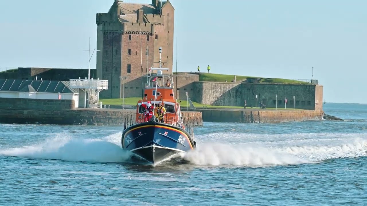 Gillies Christmas Video 2022: RNLI Lifesaving Santa