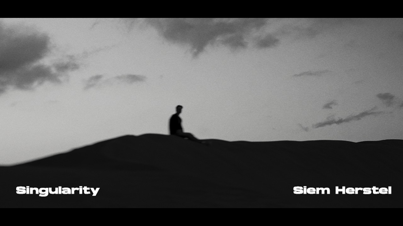 Siem Herstel - Singularity (Official Video)