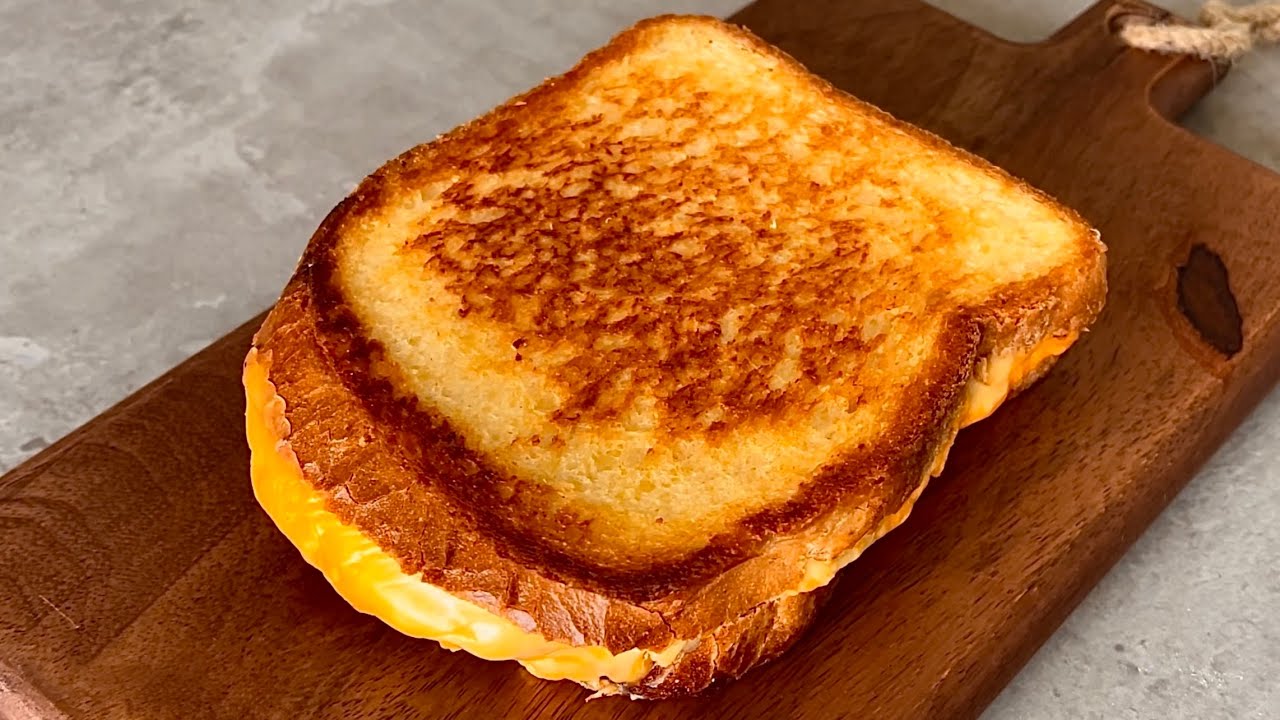 How to make the best grilled cheese sandwich!!