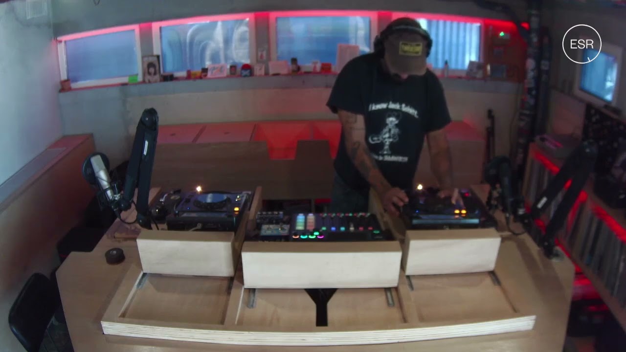 Matéria Negra w/ DJ Johnny Suede - 12 Mar 2026