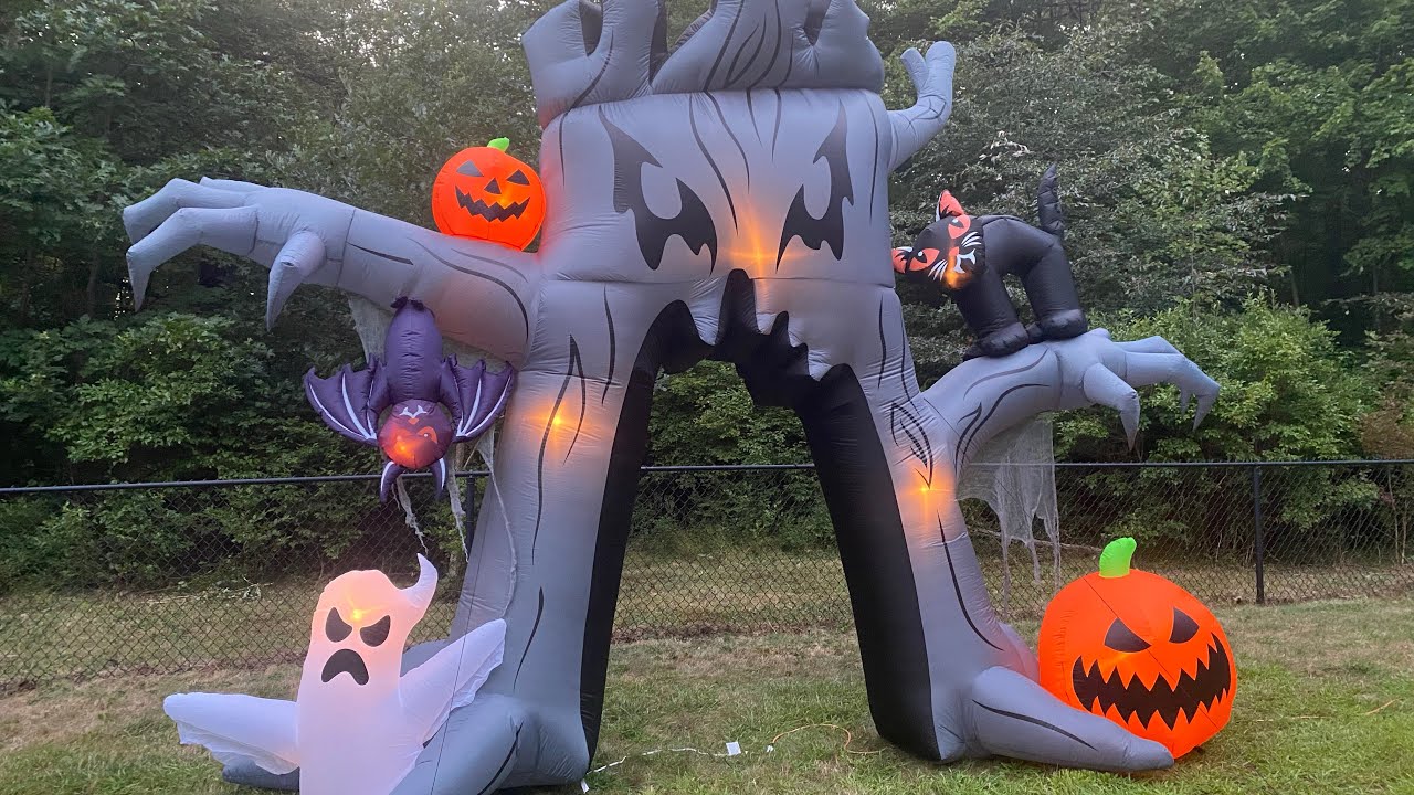 [REVIEW] NEW FOR 2024 BJ’s 16.5ft Gemmy Haunted Tree Archway Inflatable