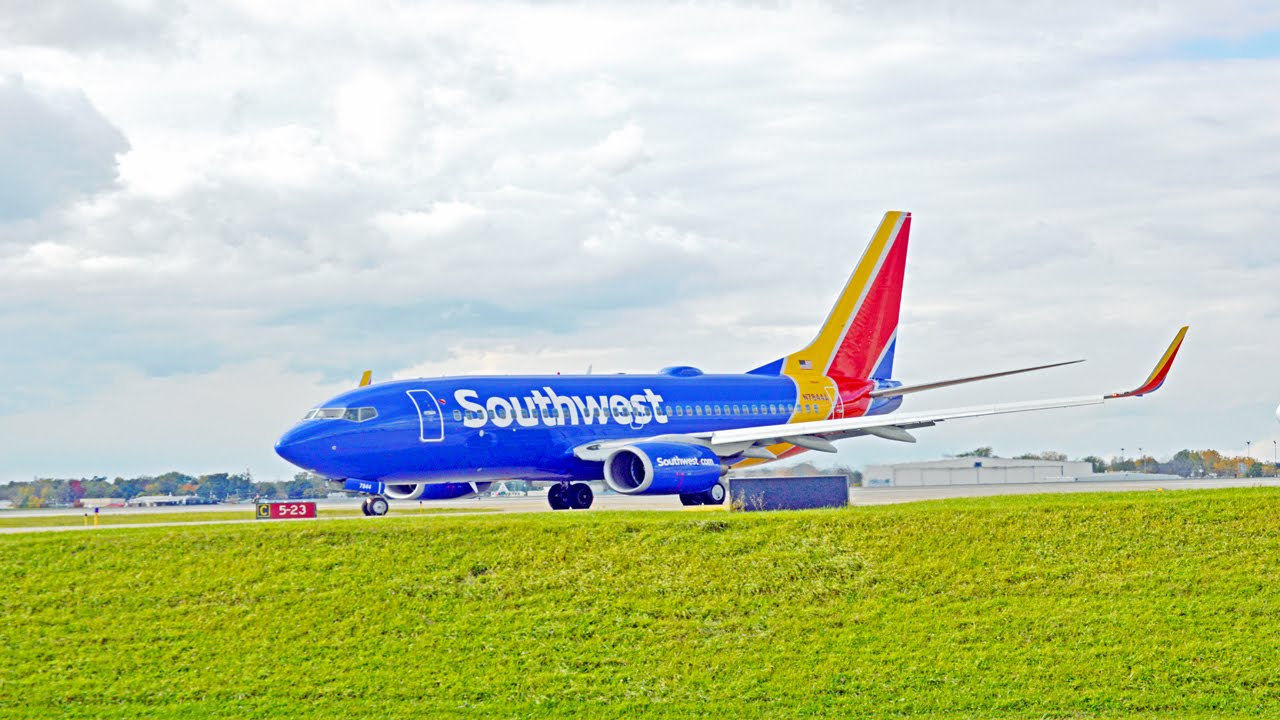 Plane Spotting Buffalo Niagara Int'l Airport (KBUF): Southwest Airlines Compilation