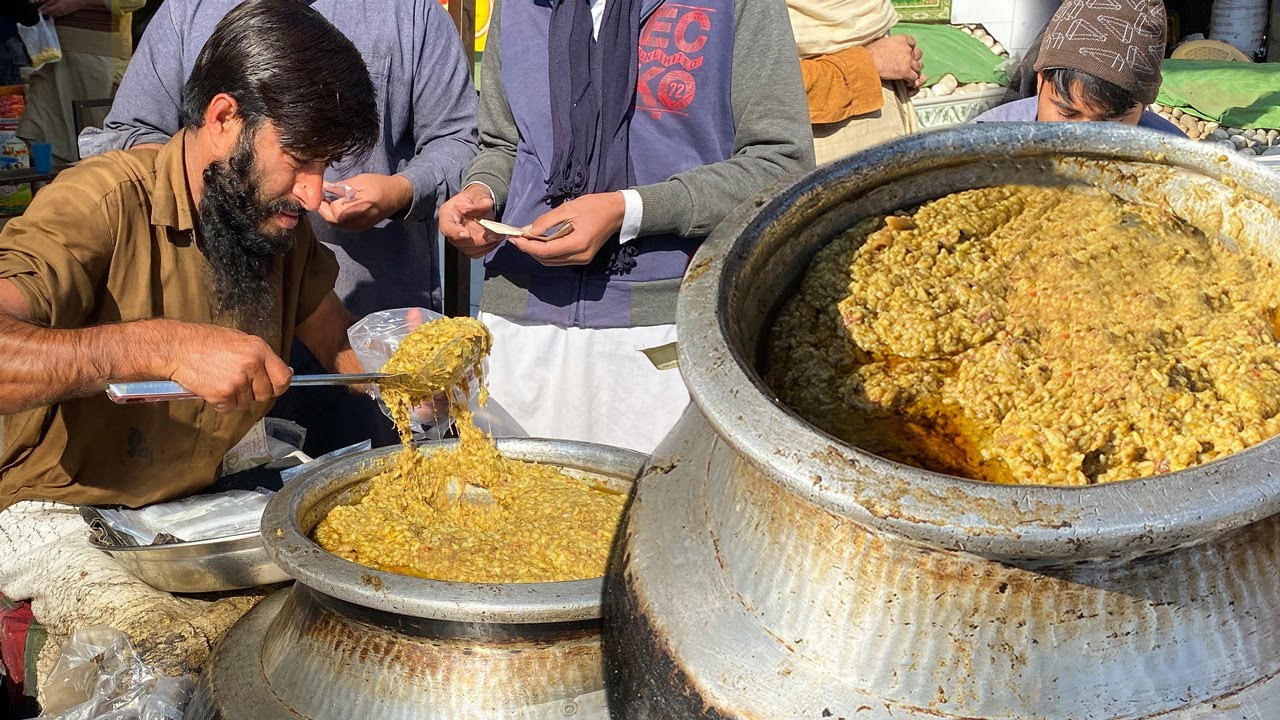 Charsadda Mote Chawal | Famous Rice of Charsadda KPK | Spicy Village Food | Pakistan Street Food