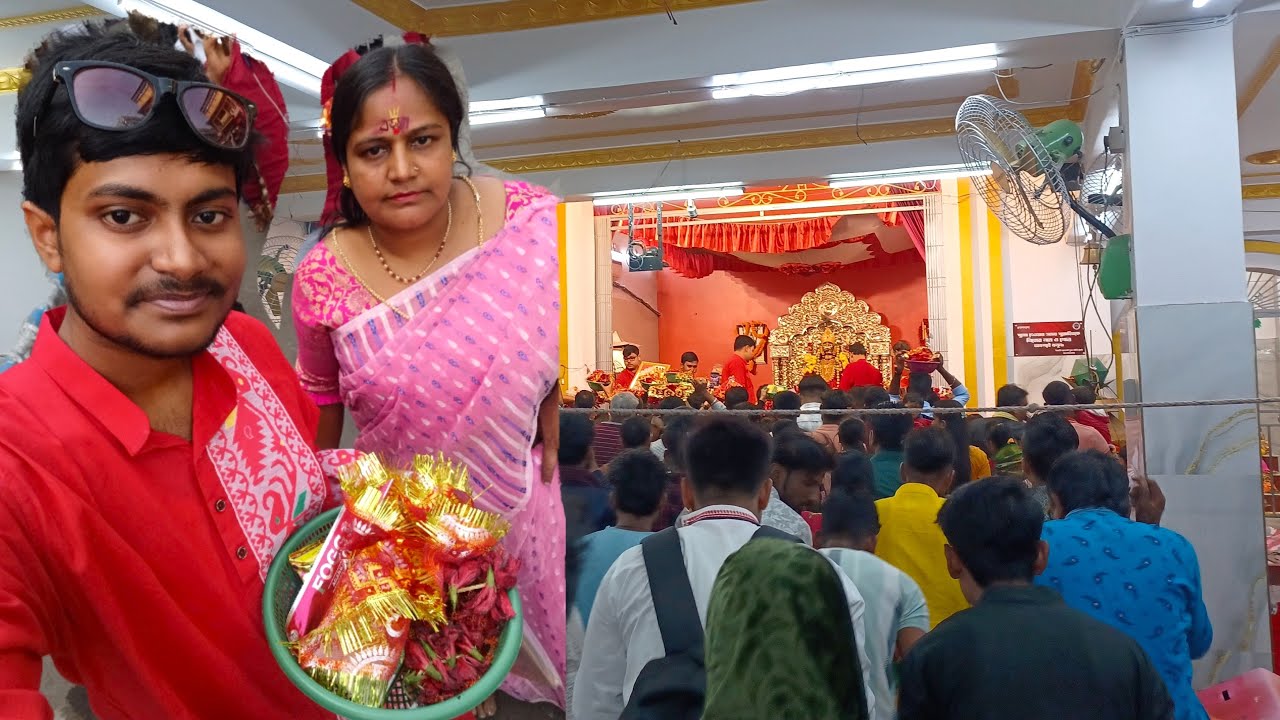 Boroma ke pass Puja dena done😁