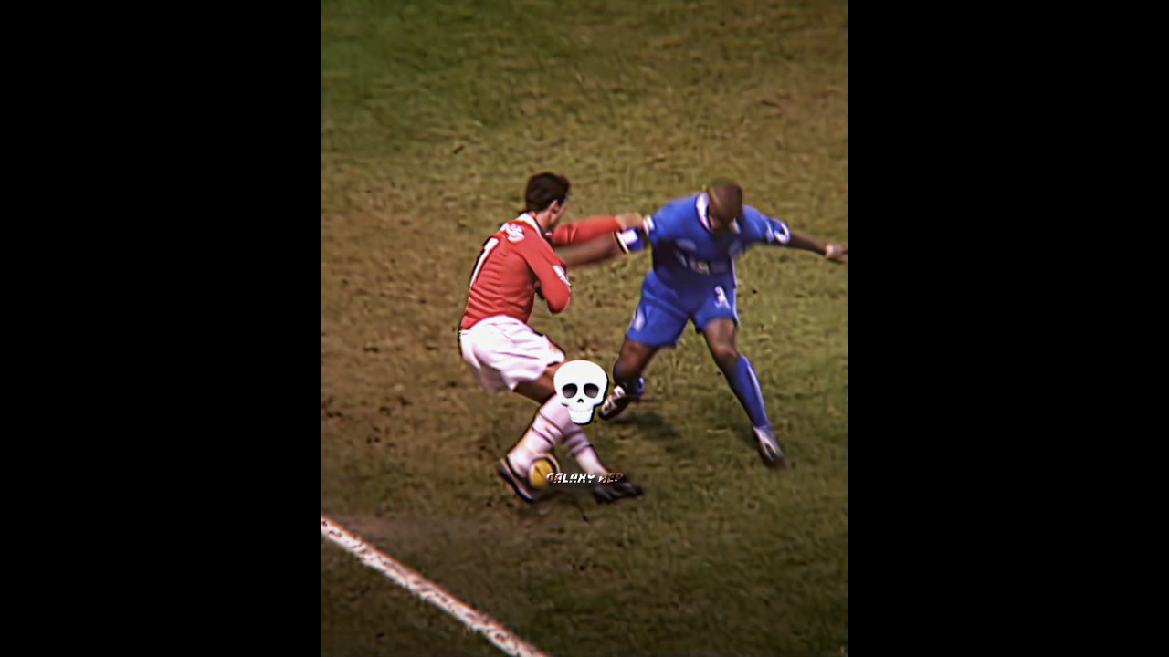 Young Ronaldo destroying defenders 🥶 #cristiano #ronaldo #football #shorts #edit #fyp #manutd #cr7