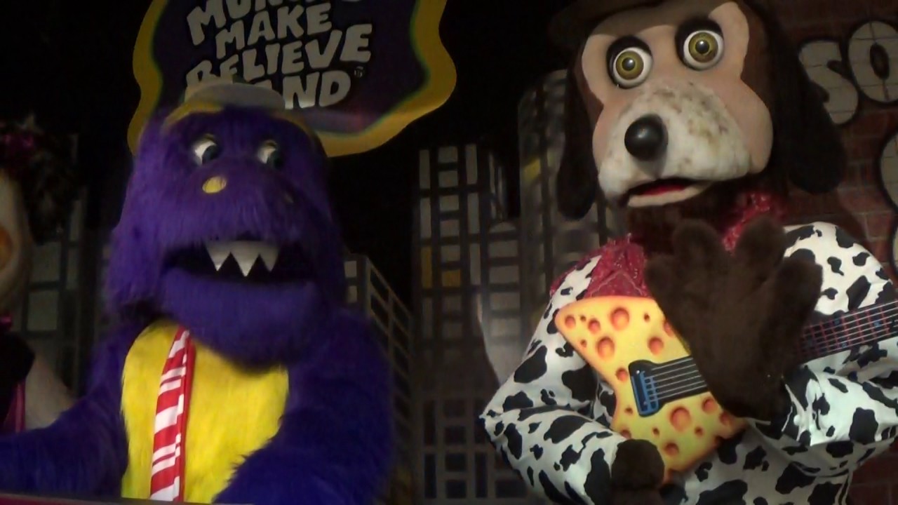Chuck E.Cheese show 9 2016 share the joy