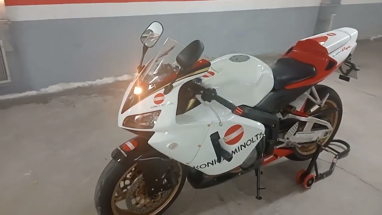 Carenado konica Minolta CBR 600 RR 2006
