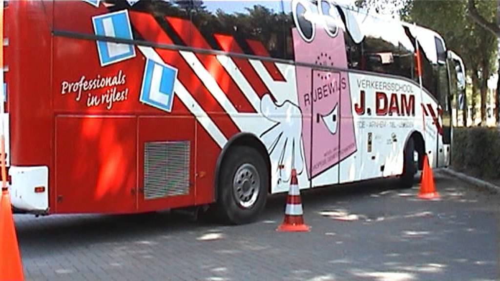 Toets Besloten Terrein Touringcar Rechtsom