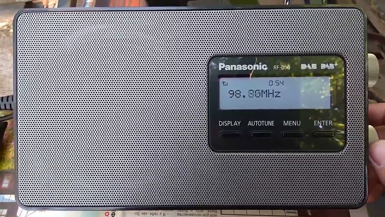 TEST FM радиоприёмника Panasonic  RF-D10 на антенну диполь.