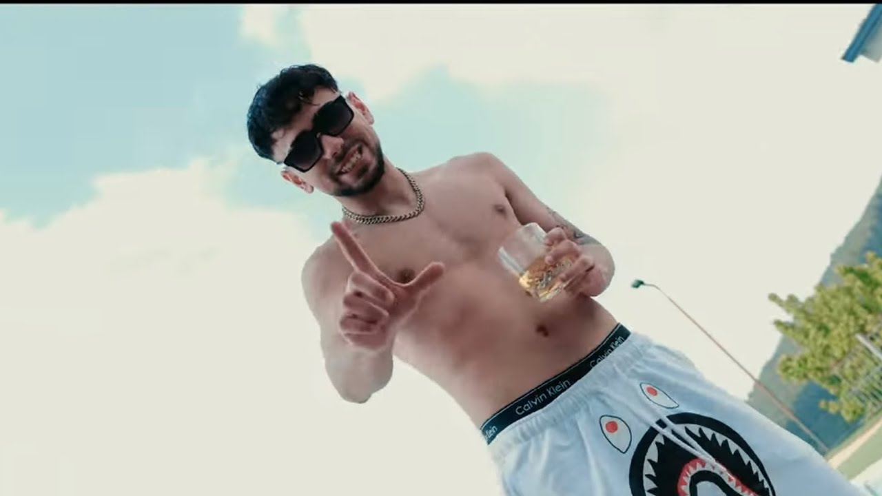 CAN7 - ŞEZLONG 🍾 (Official Video) prod. Acnatro
