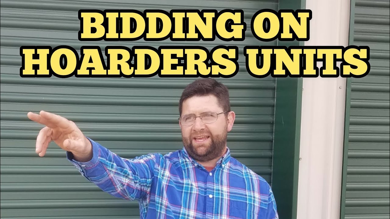 I BID ON A HOARDERS HOUSE Abandoned Storage Unit Locker / Opening Mystery Boxes Storage Wars Auction