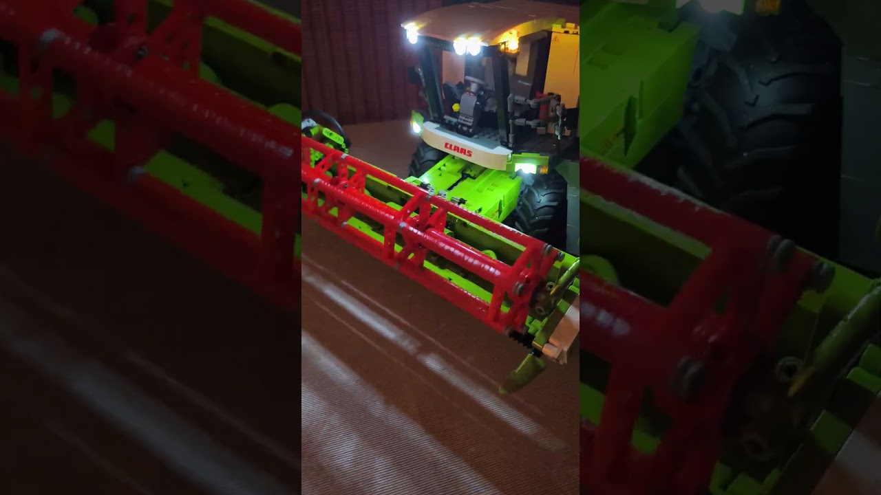 CaDa Master CLAAS Dominator 370 with LED lightning 👍👍😍😍