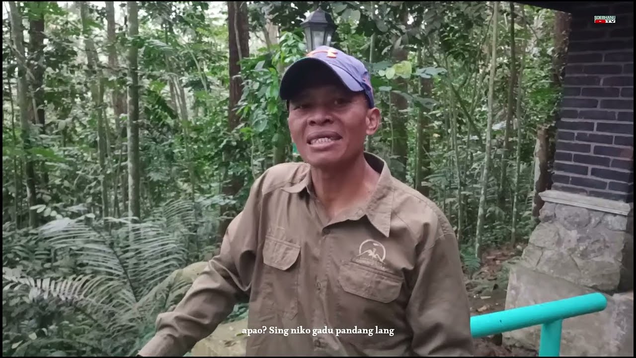 Pagi Hari Turun Dari Puncak Gunung Tidar 