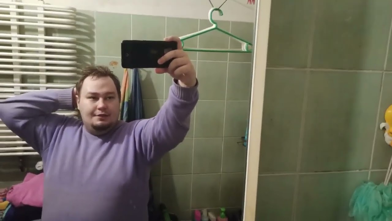 Pan ariel mówił bardzo poważnie w domu i w łazience 03 04 2021r