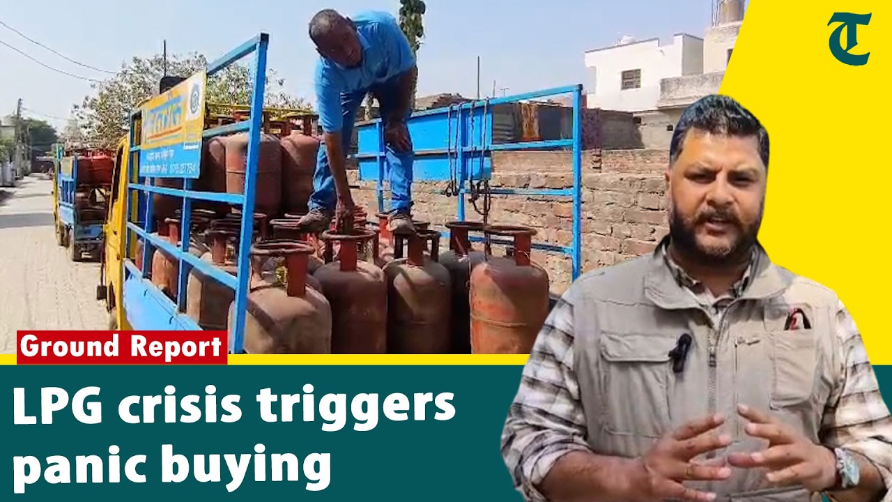 People throng outside agencies to collect gas cylinder
