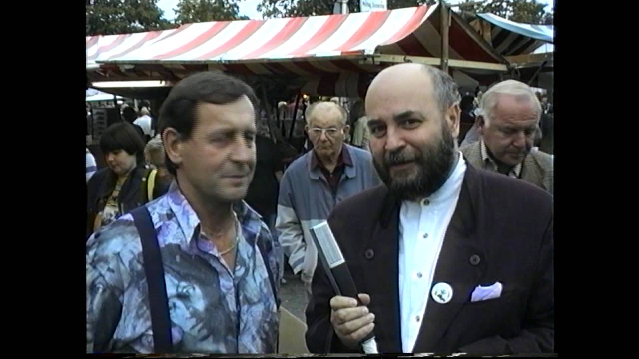 Berlin Britz Süd Wochenmarkt mit Bodo Manegold 1994
