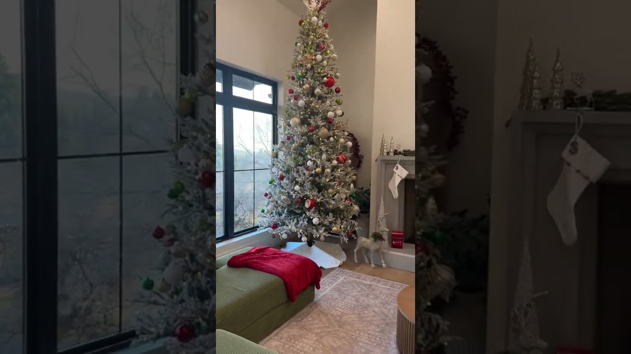 The tree fits!!: #shorts #short #sarbeeston
