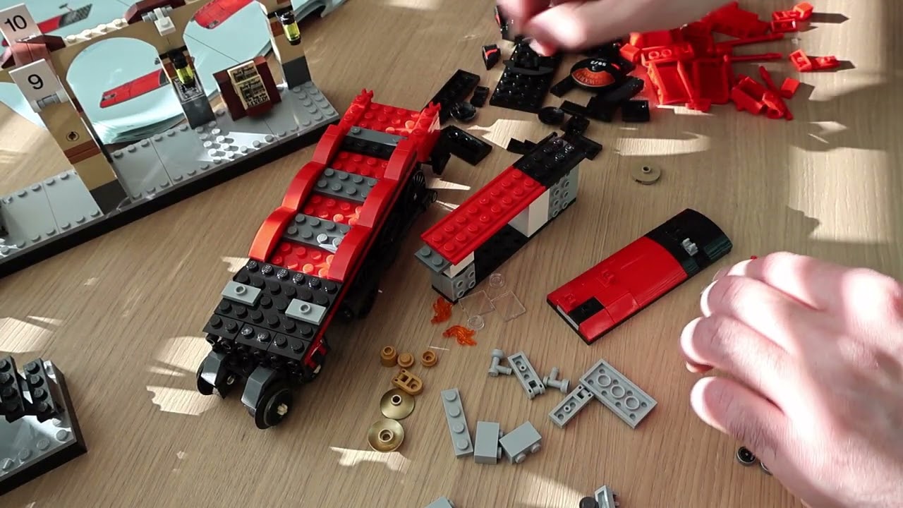 Building LEGO Harry Potter 75955 Hogwarts Express Part IV
