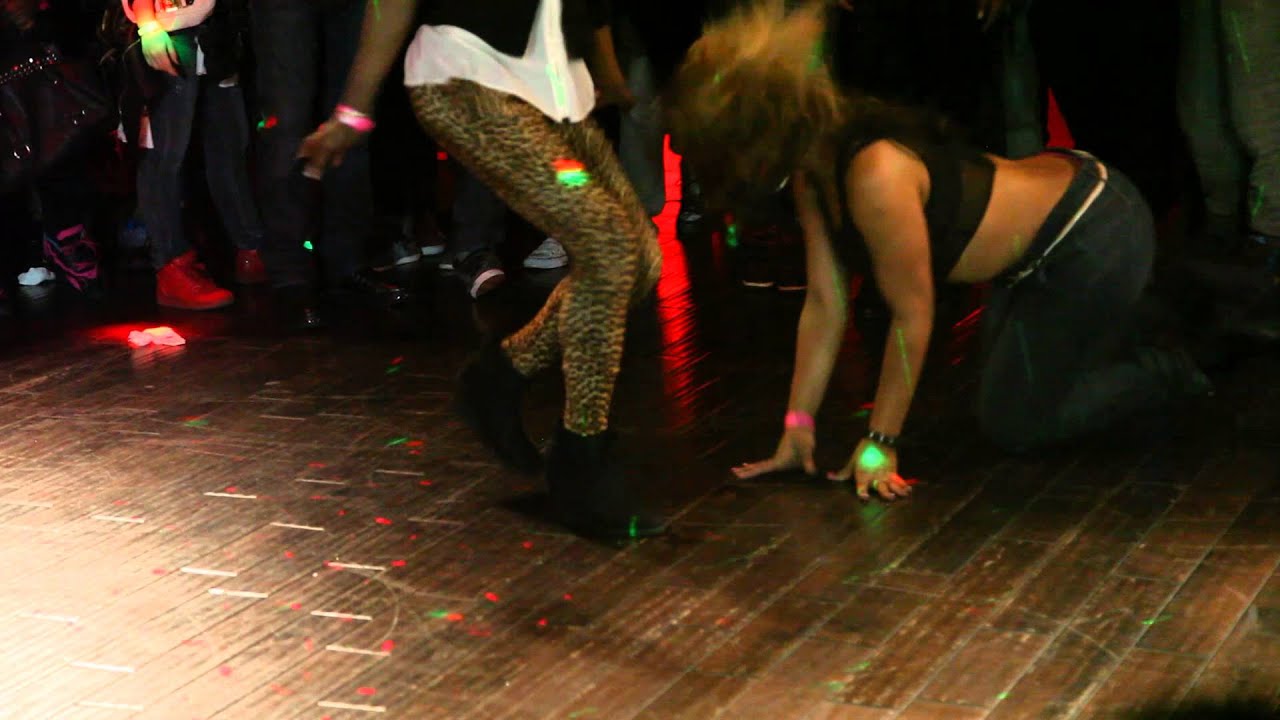 LEGENDS YOLANDA VS MARIAH LSS @ VN 11/4/2013