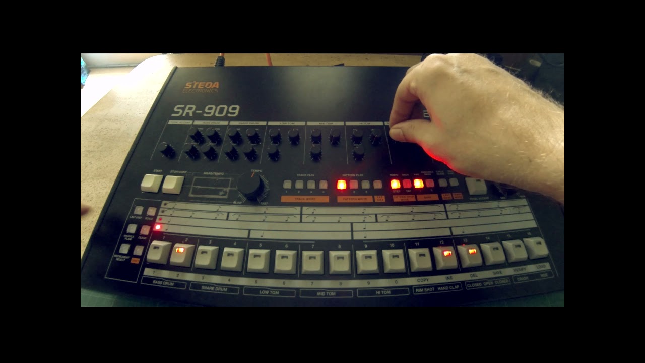 Steda SR 909 DIY Roland TR 909 Replica