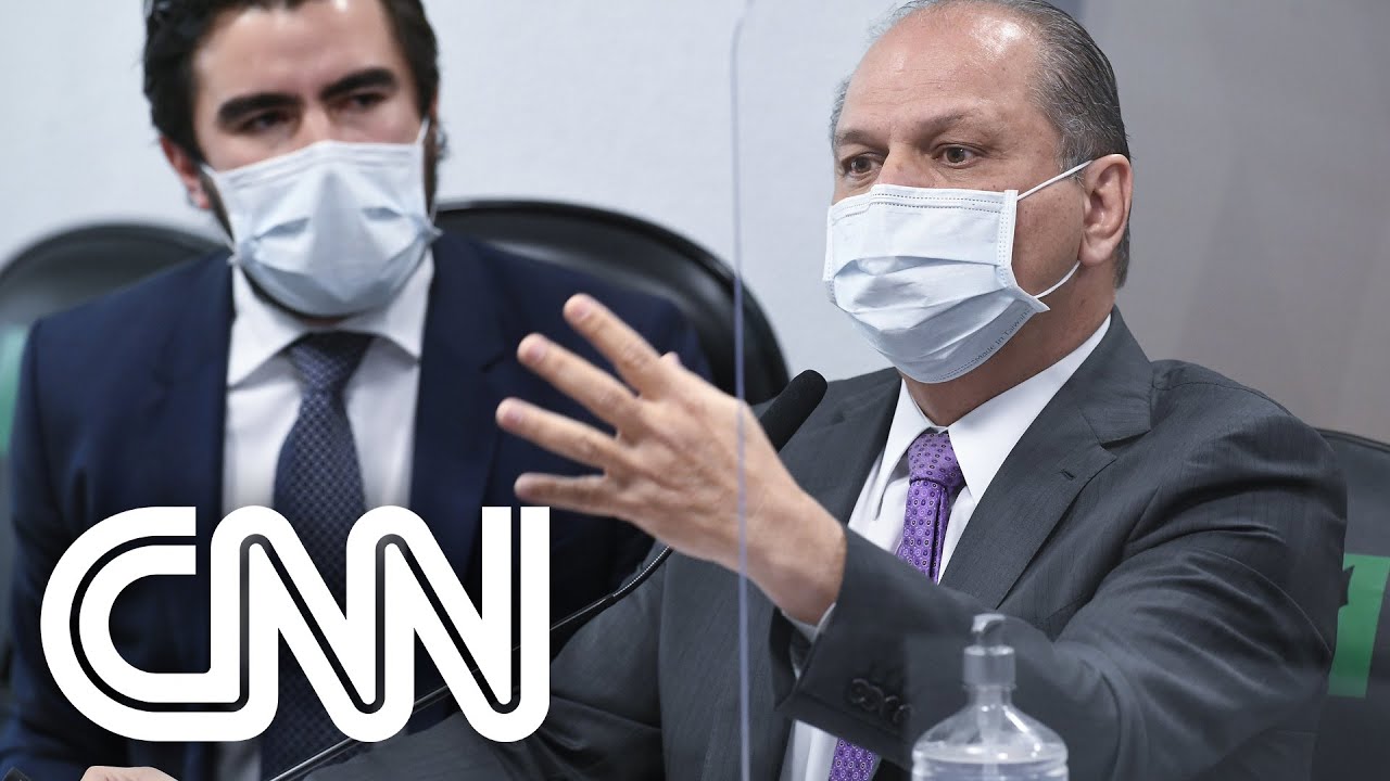 Nunca tratei da compra da vacina Covaxin, diz Barros | LIVE CNN