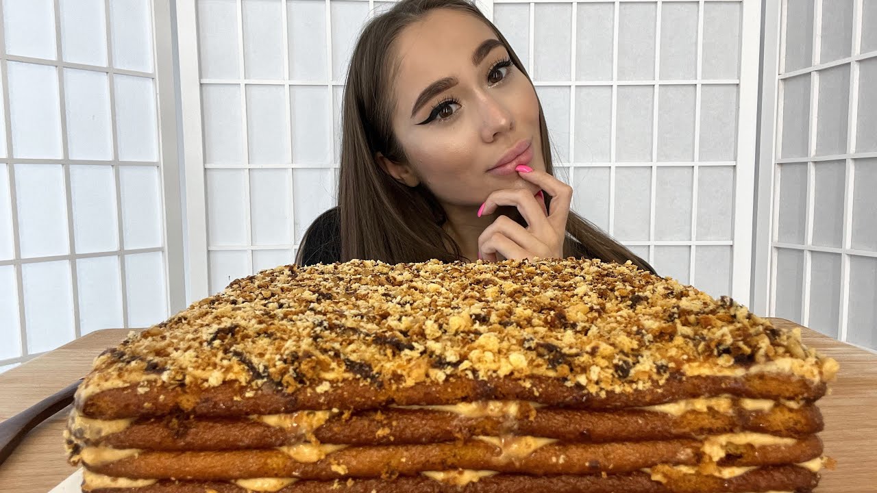 MUKBANG|МЕДОВИК🥮🍯| АЛЬФОНС. История подруги🥴