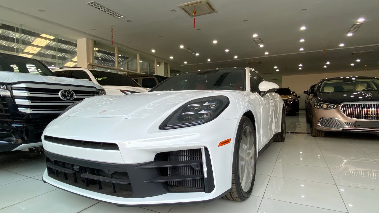 2026 Porsche Panamera 4 - Exterior & Interior Walkthrough 