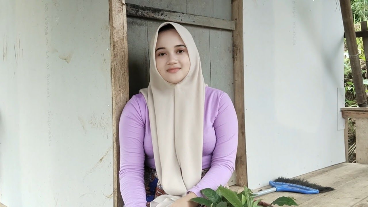 BIKIN NANGIS SEMUA ORANG🥺‼️MELIHAT KEHIDUPAN NENG SARI GADIS DESA DARI KECIL HIDUP TANPA ORANG TUA